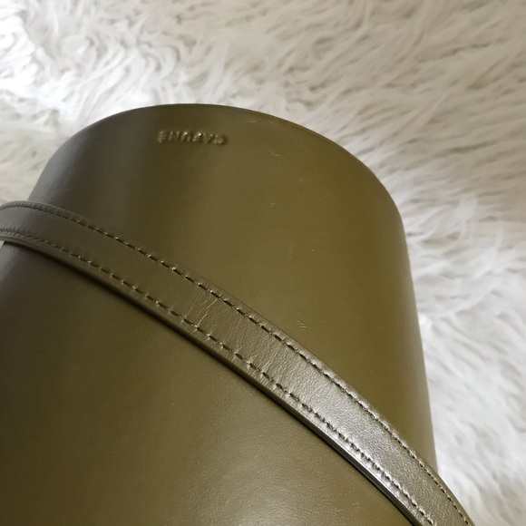 Cafune Backet Bag - Picture 8 of 8